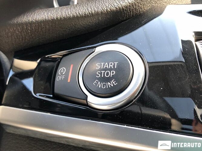 BMW X3 2.0D 56 interauto-car