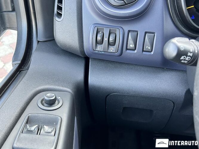 Opel Vivaro 30 interauto-car