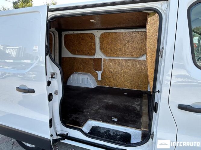 Opel Vivaro 36 interauto-car