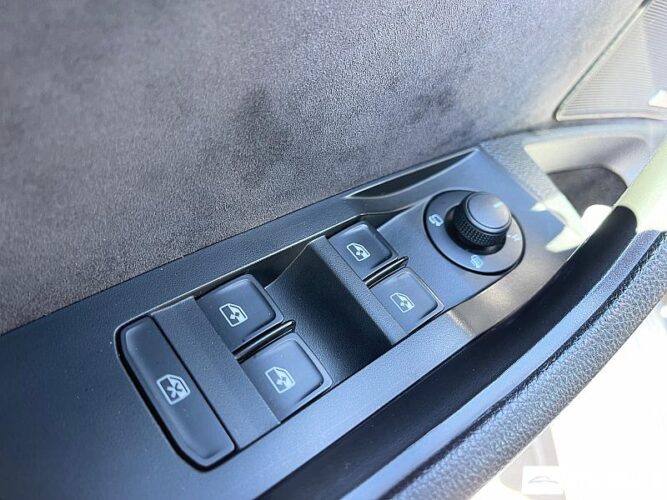 Skoda Superb 52 interauto-car