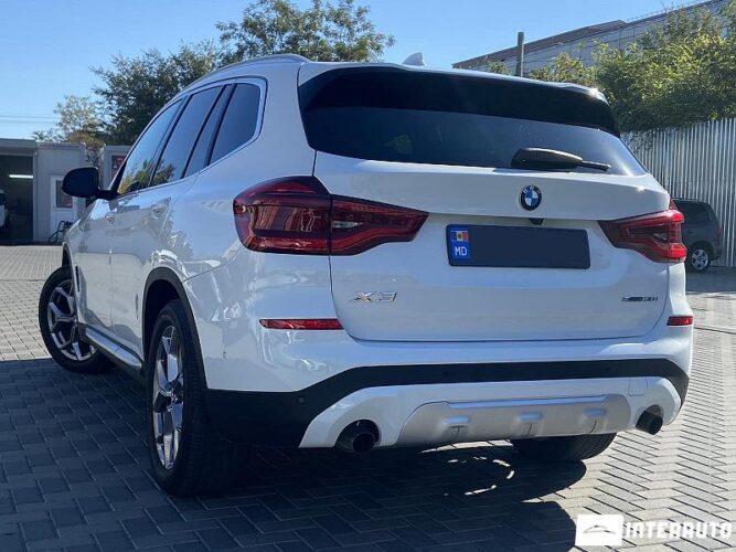 BMW X3 3.0i 35 interauto-car