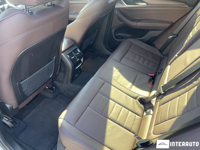 BMW X3 3.0i 53 interauto-car