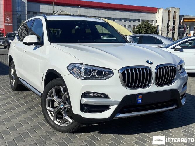 BMW X3 3.0i 36 interauto-car