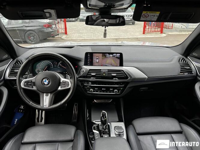 BMW X3 2.0D 42 interauto-car
