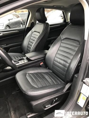 Ford Fusion 47 interauto-car