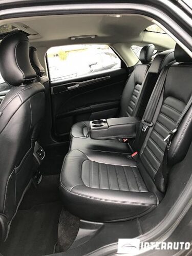 Ford Fusion 65 interauto-car