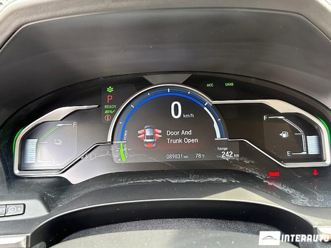 Honda Clarity 39 interauto-car