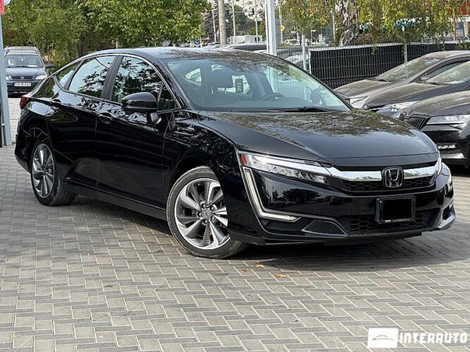 Honda Clarity 32 interauto-car