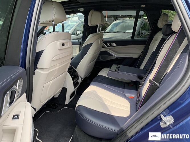 BMW X5 M5.0D 64 interauto-car