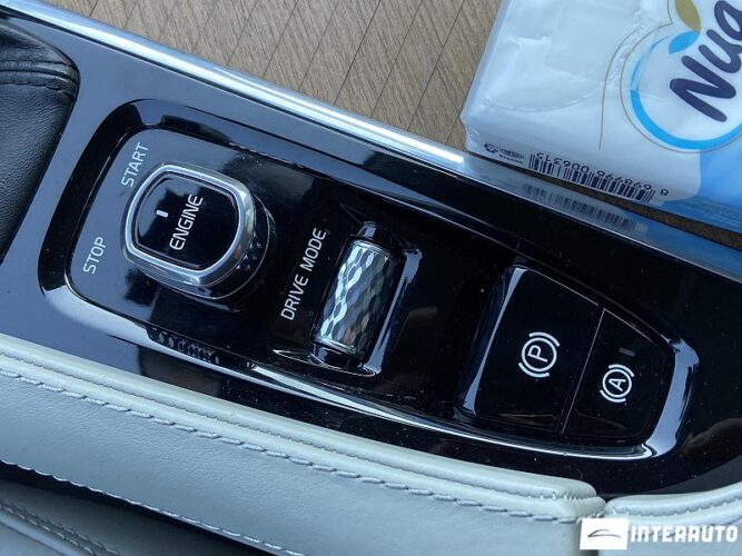 Volvo XC 90 49 interauto-car