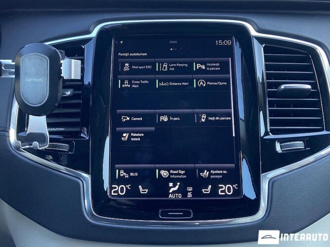 Volvo XC 90 44 interauto-car