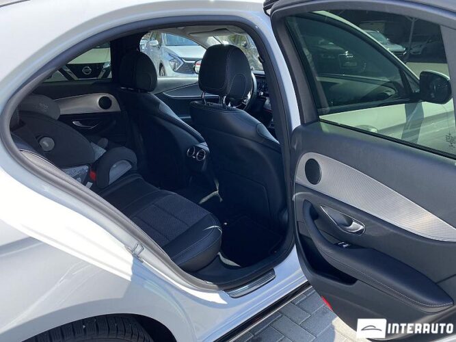 Mercedes E 220 43 mercedes E 220 2018