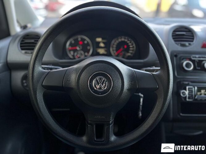 Volkswagen Caddy Maxi 39 interauto-car