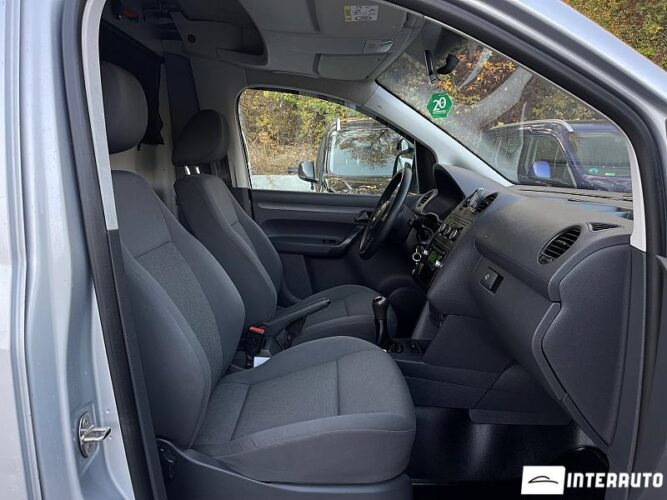Volkswagen Caddy Maxi 44 interauto-car