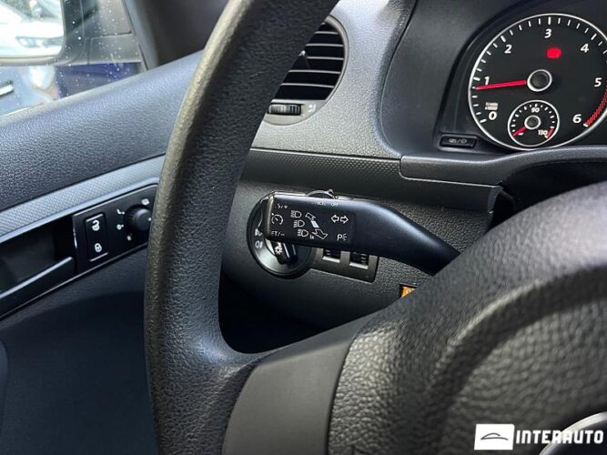 Volkswagen Caddy Maxi 37 interauto-car
