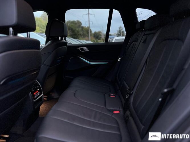 BMW X5 4.0i 64 interauto-car