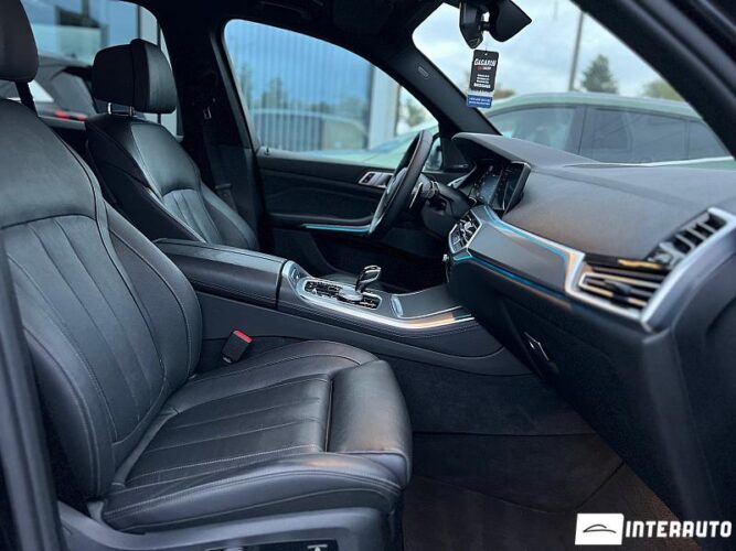 BMW X5 4.0i 60 interauto-car