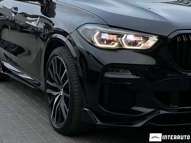 BMW X5 4.0i 43 interauto-car
