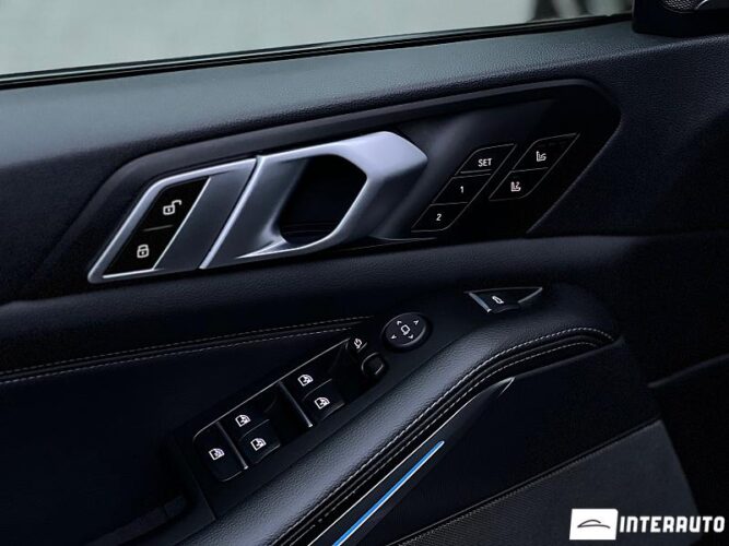BMW X5 4.0i 53 interauto-car