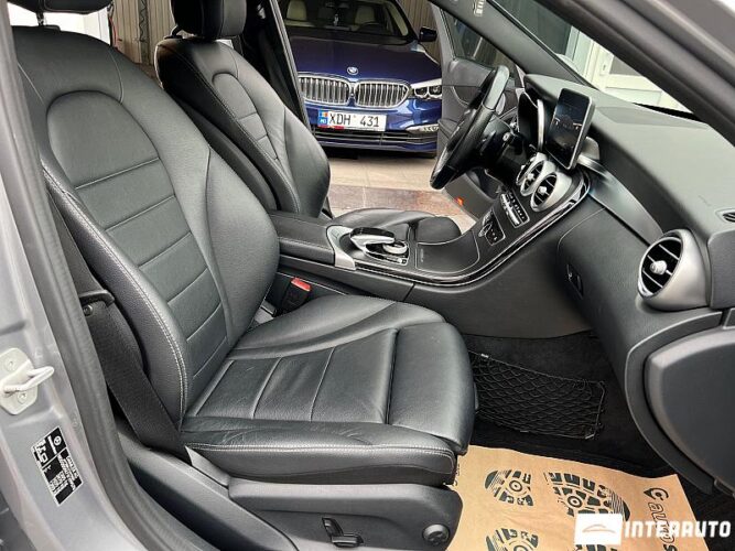 Mercedes C 350e 38 interauto-car