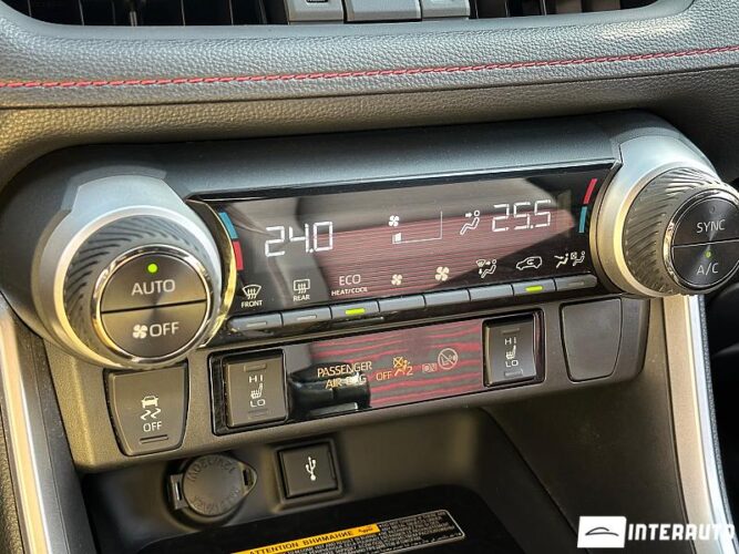 Toyota Rav-4 48 interauto-car