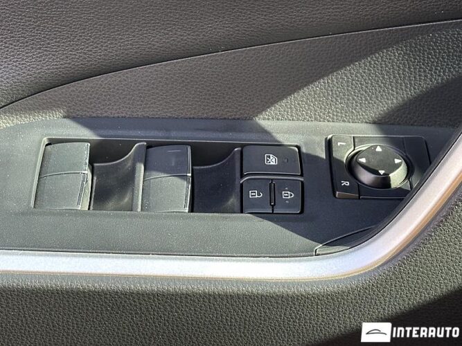 Toyota Rav-4 55 interauto-car