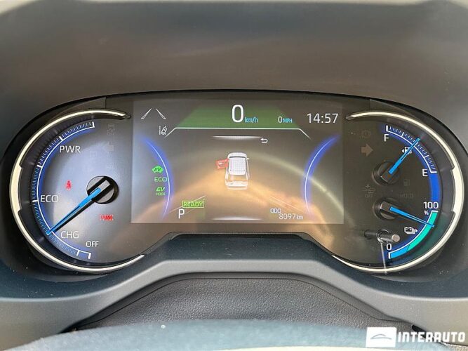 Toyota Rav-4 46 interauto-car