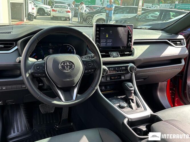 Toyota Rav-4 45 interauto-car