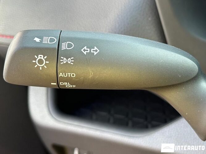 Toyota Rav-4 57 interauto-car