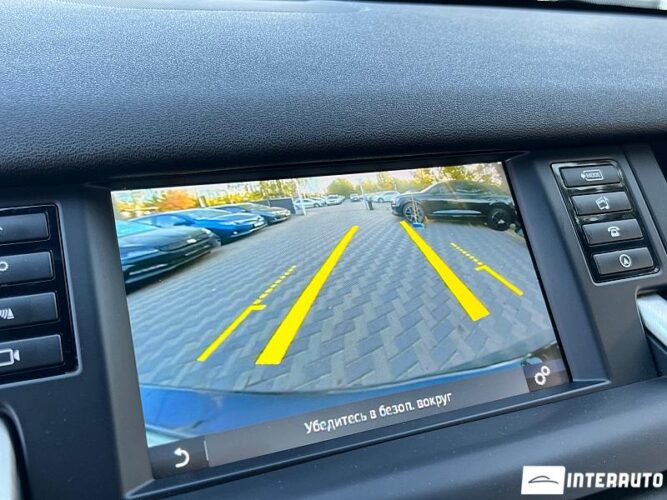 Land Rover Discovery Sport 47 interauto-car