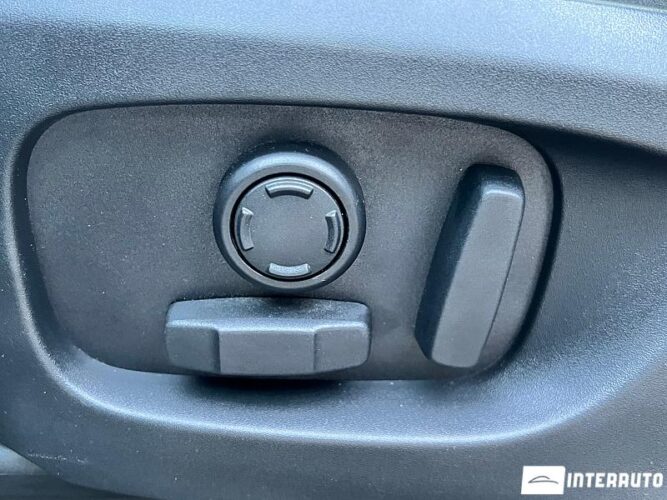 Land Rover Discovery Sport 58 interauto-car