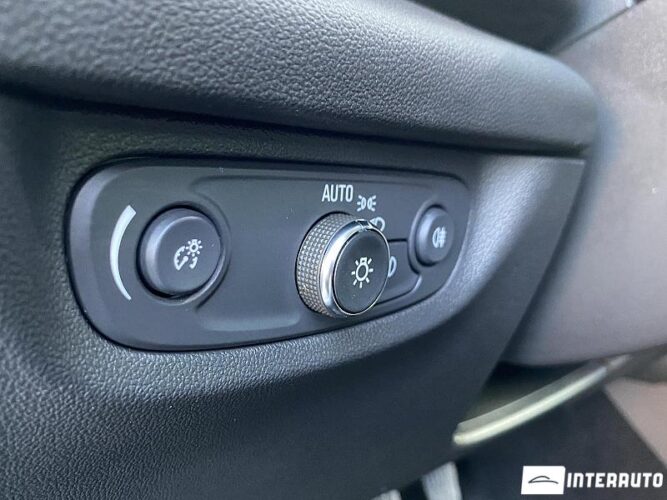 Opel Insignia 43 interauto-car