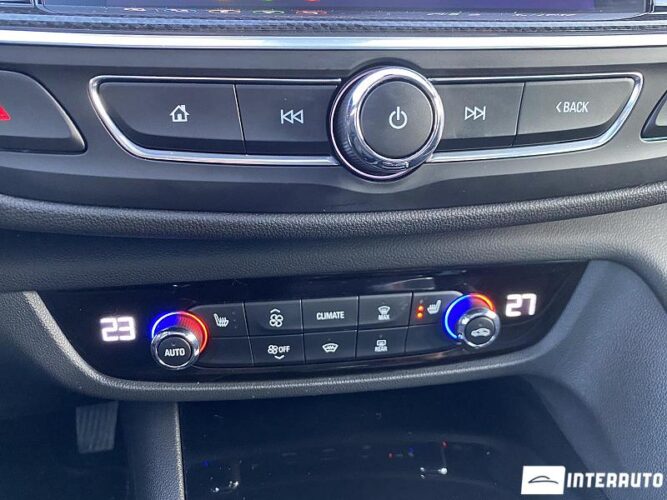 Opel Insignia 48 interauto-car