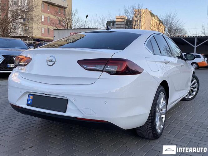 Opel Insignia 37 interauto-car