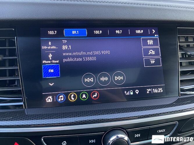 Opel Insignia 47 interauto-car