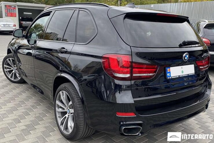 BMW X5 3.5i 33 interauto-car