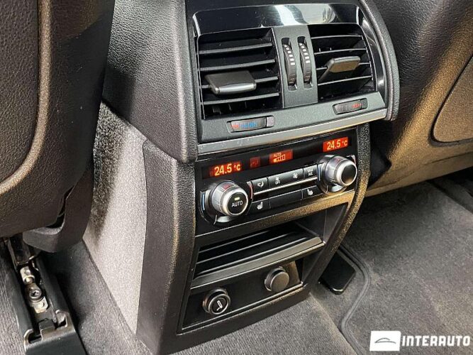 BMW X5 3.5i 49 interauto-car