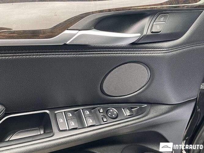 BMW X5 3.5i 46 interauto-car