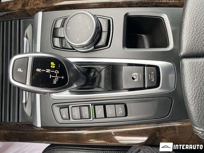 BMW X5 3.5i 41 interauto-car