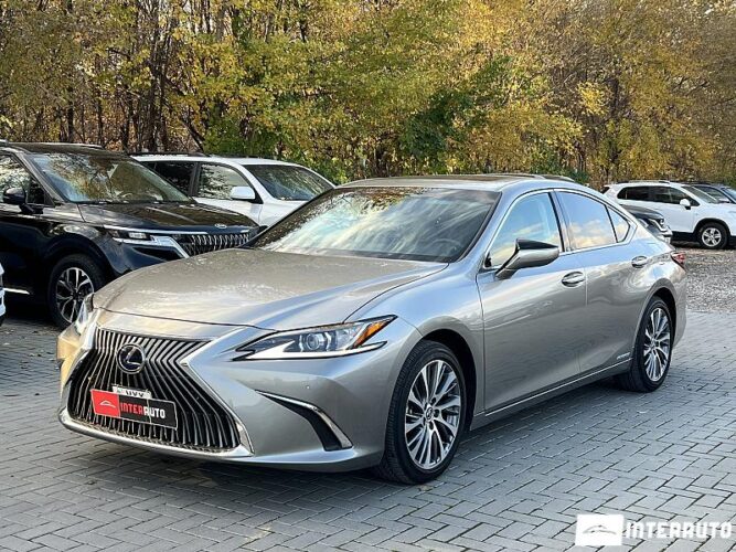 Lexus ES 300h 26 interauto-car