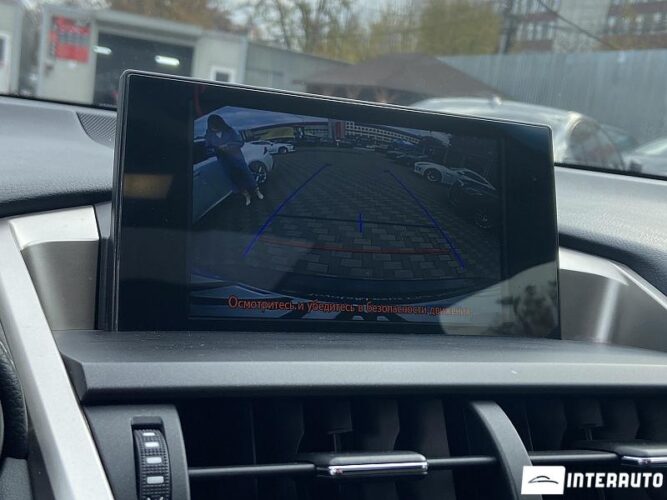 Lexus NX 300H 42 interauto-car