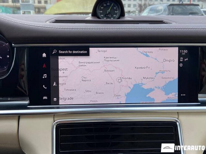 Porsche Panamera 4 41 interauto-car