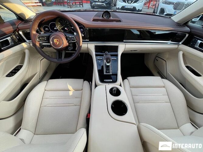 Porsche Panamera 4 38 interauto-car