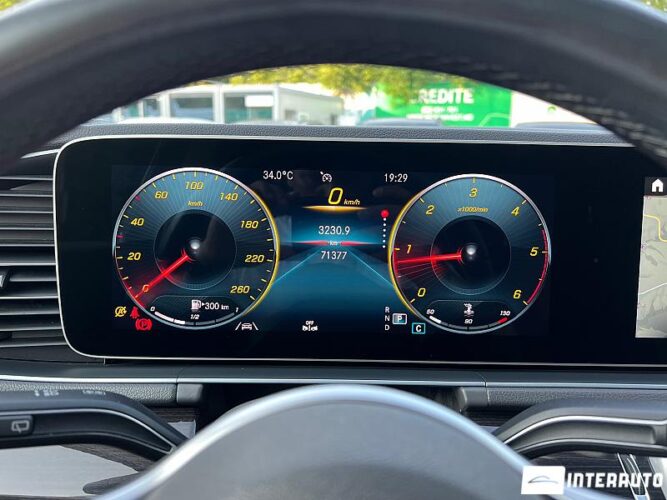 Mercedes GLE 300d 47 interauto-car