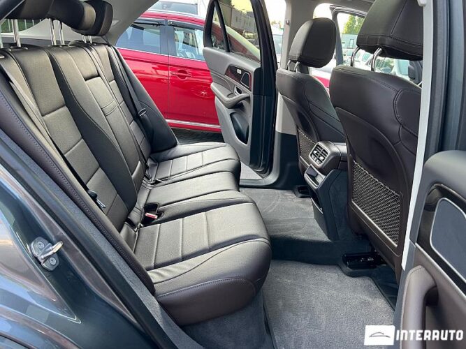 Mercedes GLE 300d 54 interauto-car