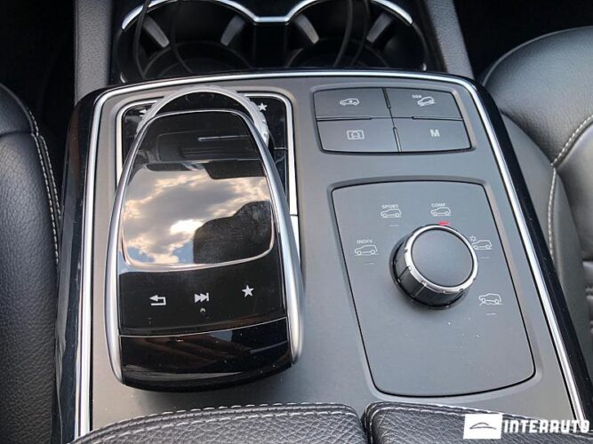 Mercedes GLE 350d 43 interauto-car