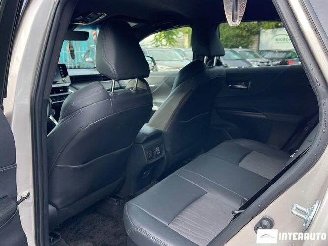 Toyota Venza 50 interauto-car