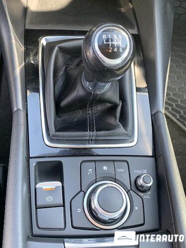 mazda 3 2017