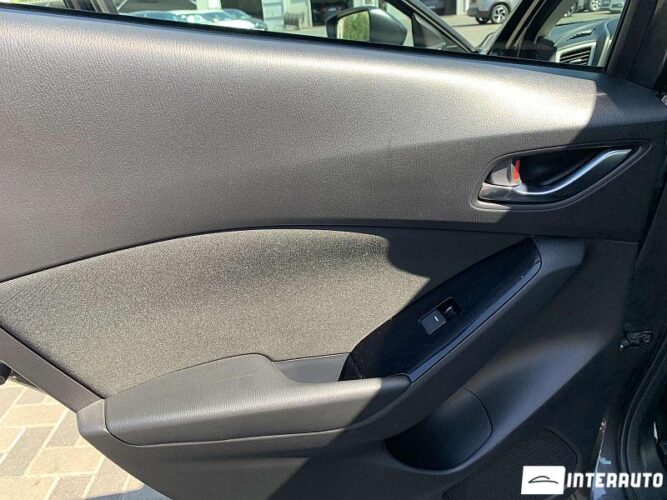 mazda 3 2017