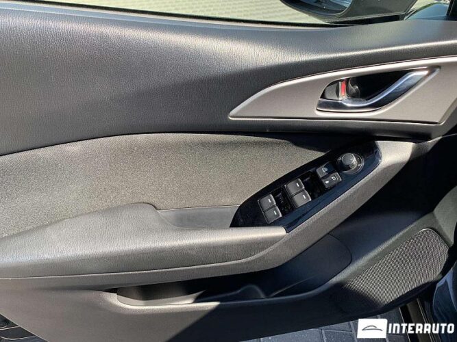 mazda 3 2017